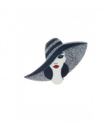 Zwarte dame broche met een mooie hoed met grijze glitter